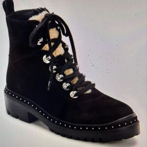 Blondo Garrie waterproof black suede booties, Size 8